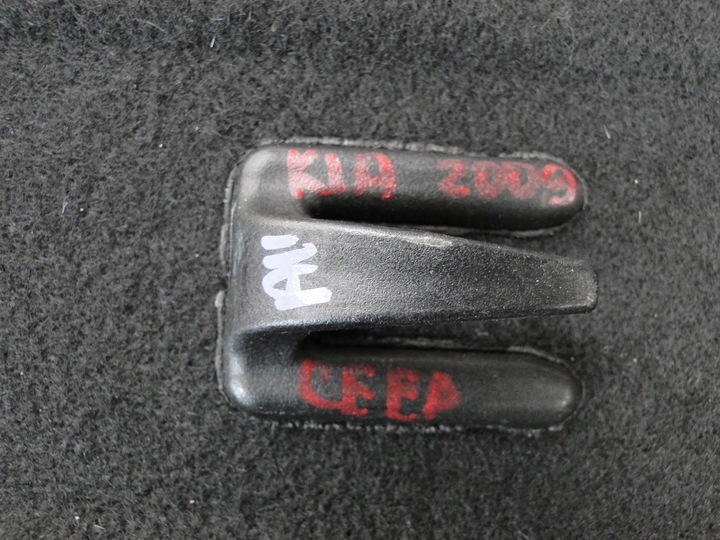 фото №4, Полиця багажника kia ceed 2009 хетчбек