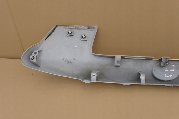 фото №13, Toyota c-hr накладка кришки багажника планка накладка 76811-f4010