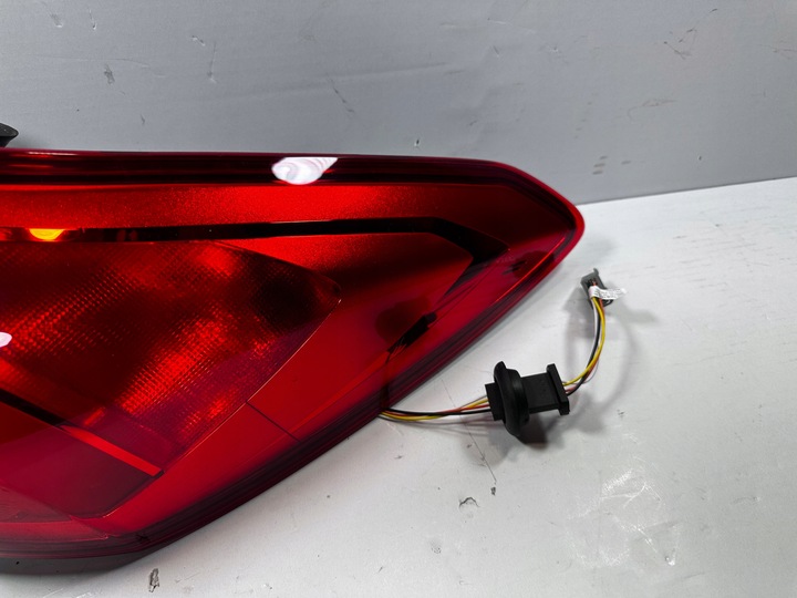 фото №3, Focus mk4 універсал лампа права задня зад jx7b-13404-hf