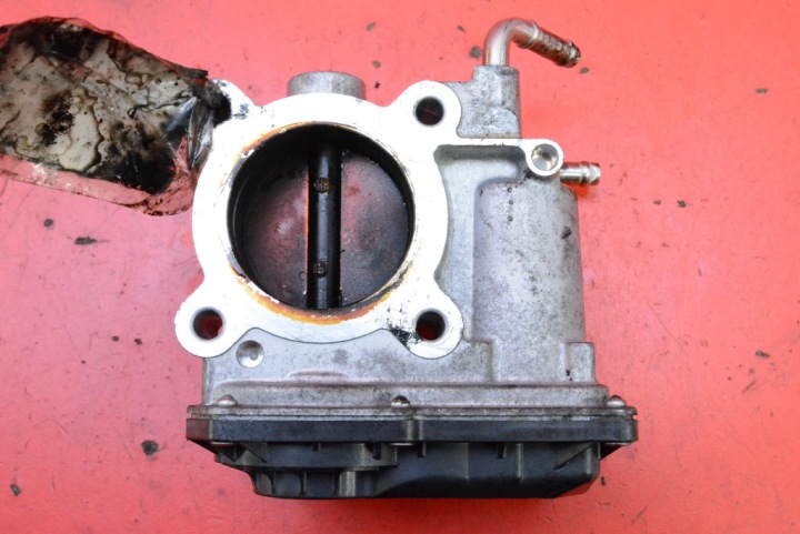 фото №6, Дросельна заслінка 22030-47010 toyota yaris 3 iii 1.33 vvti 99 km 10-14