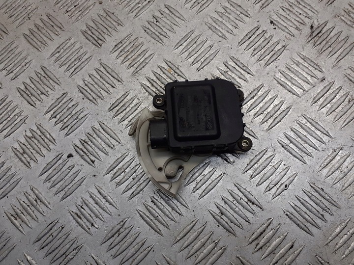 фото №1, Двигунчик нагрівача vw passat b5 8d1820511e