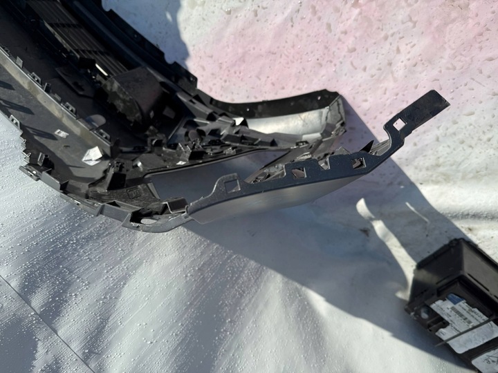 фото №16, Renault scenic v e-tech 2023 бампер перед переднее 620263121r