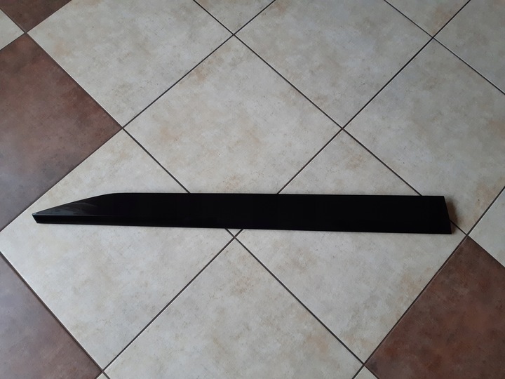 фото №1, Планка дверь - перед - skoda superb iii - 3v0