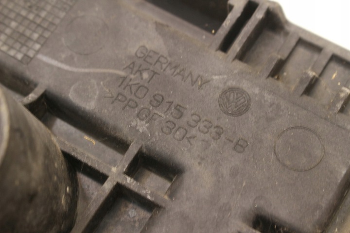 фото №6, Основа акумулятора 1k0915333b vw touran i 2.0 tdi