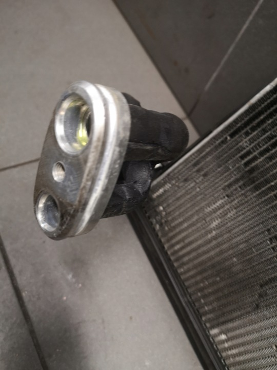фото №5, Радиатор воздуховод кондиционера audi a6 c6