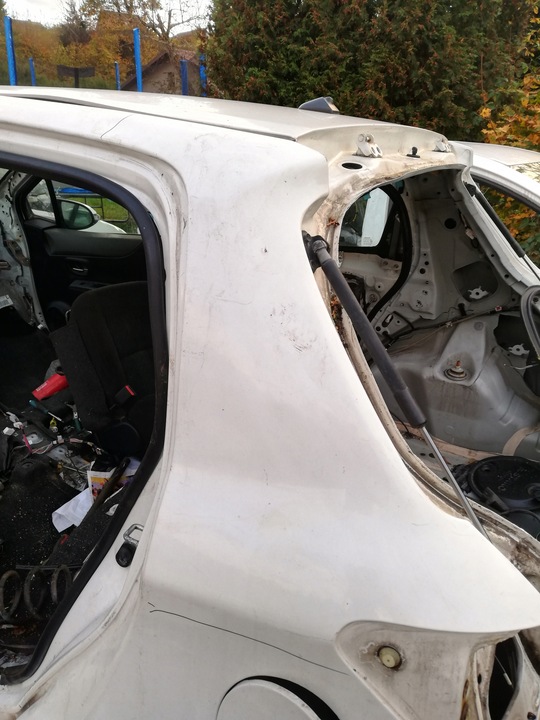 фото №6, Toyota yaris iii стійка скла лівий