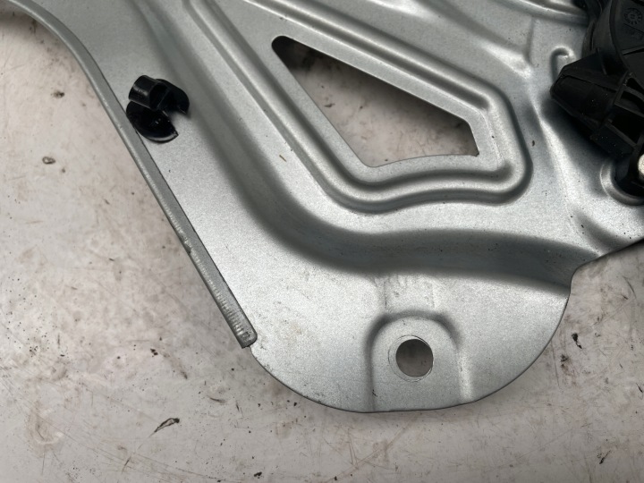 фото №6, Hyundai ix35 механізм підйому скла ліві перед 82470v2y010 402389