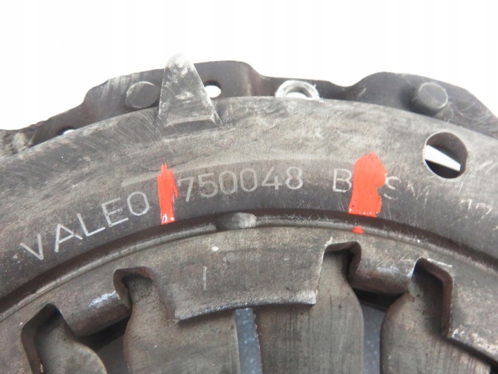 фото №8, Koło маховики seat toledo ii 1m2 1.8 20v 750048b 068105271f