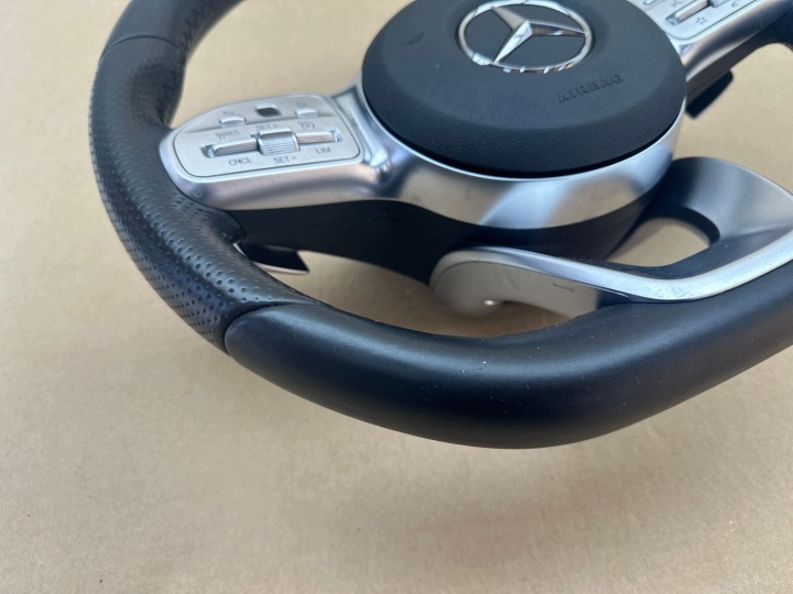 фото №11, Кермо amg mercedes c w205 e w213 w238 glc w253 подушка oem номер a0004608402
