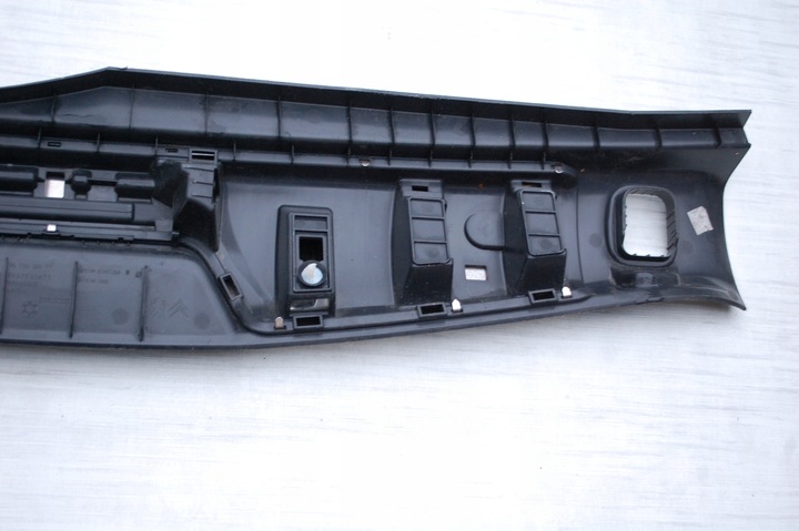 фото №13, Накладка защита ремня зад багажника peugeot 508 sw