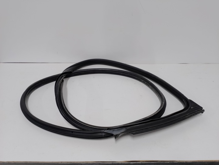 фото №1, Mini cooper f56 прокладка двері ліва перед 7300029