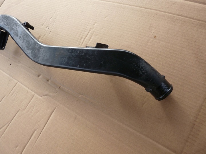 фото №3, Audi a8 d3 3.0 tdi asb шланг повітря труба 4e0145731