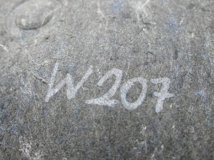 фото №10, Mercedes w207 c207 рестайлінг оббивка кришки багажника