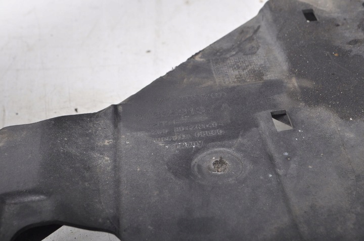 фото №4, Volvo v40 ii pas переднее усилитель лобовое замок левый prawy31385913aa