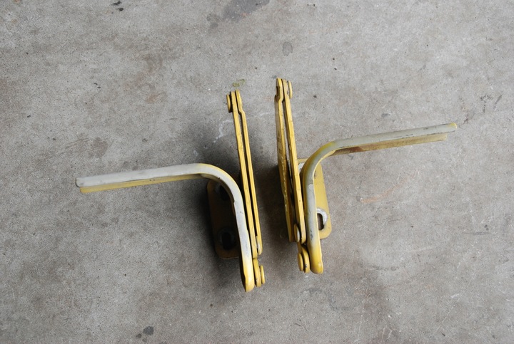 фото №1, Петлі капота master mascott ii 2.5 dci 07r