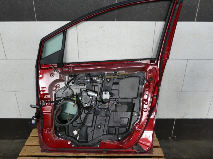 фото №14, Mazda 5 рестайлінг cr19 двері праві перед праве 32v kpl