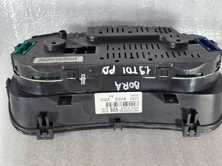 фото №10, Vw golf iv 4 bora 1.9 tdi панель приборов eu 1j5920805g
