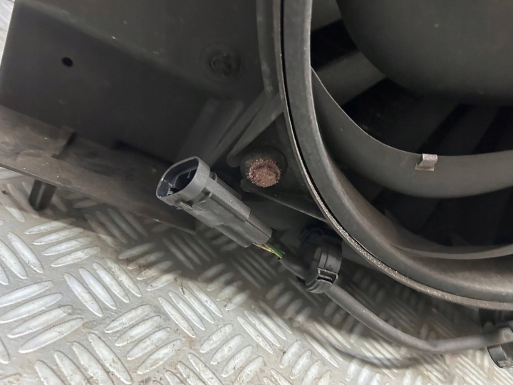 фото №7, Pas переднє радіатор комплект lancia phedra c8 ulysse peugeot 807 2.2