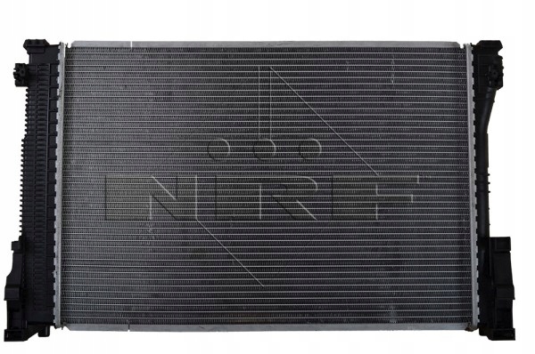 фото №3, Радиаторов db c-klasa 07- nrf