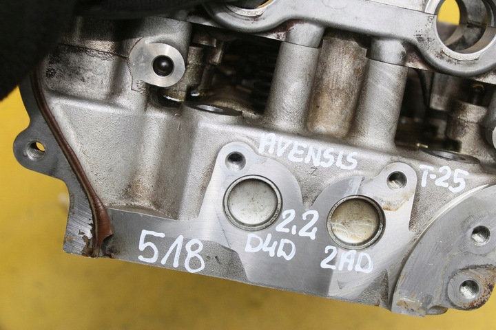 фото №16, Головка avensis t25 2.2 d4d 2ad