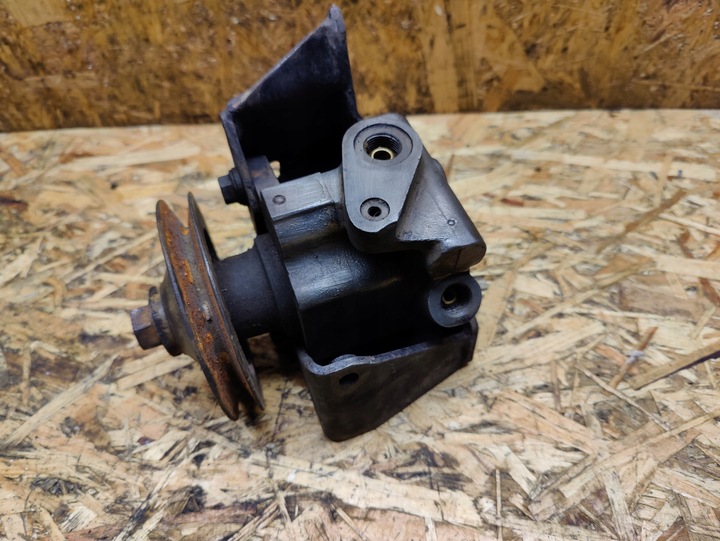 фото №8, Насос підсилювача mercedes w107 w108 2544987