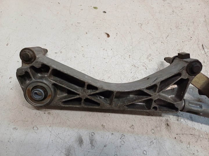 фото №7, Mercedes c-klasa w203 00-07 2.2cdi механизм дворник перед a2038240305