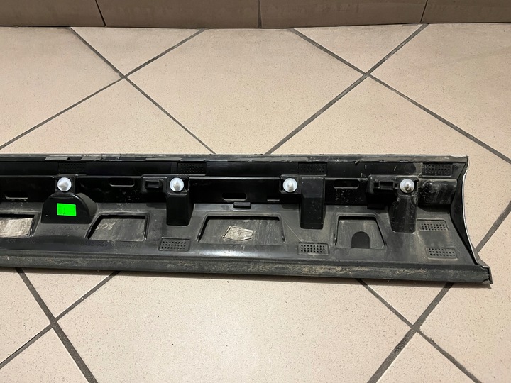 фото №10, Volvo xc60 ii 2 17- планка двері передня права