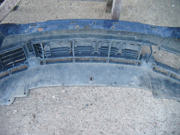 фото №7, Vw passat b5 fl 00-05 бампер перед передній lak: lb5n
