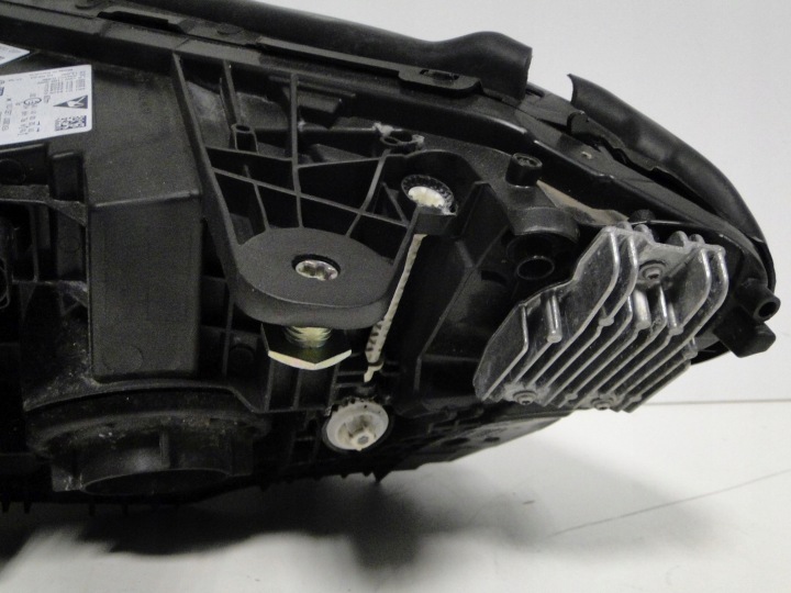 фото №13, Mercedes c w205 205 рестайлінг фара права led high performance