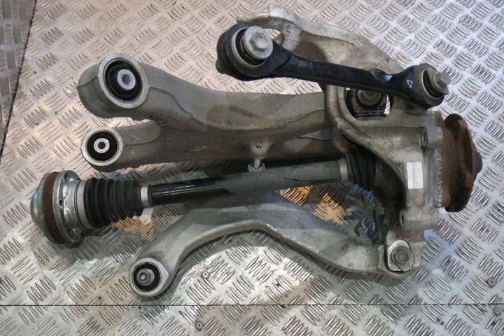 фото №1, Правые подвешивание зад audi rs6 rs7 4g 8r0805436c zaw161