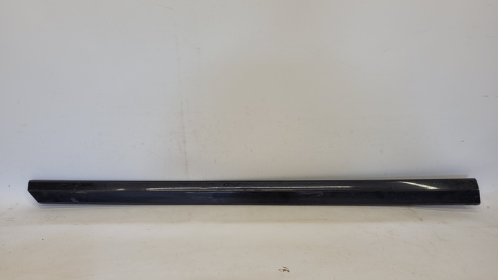 фото №1, Vw passat b8 3g0 15r планка дверь левая перед