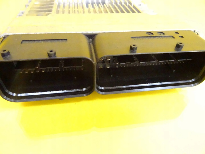 фото №5, Комп'ютер двигуна audi a6 c6 2.4 бензин 4f0910552k nr89