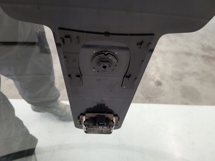 фото №4, Citroen c5 iii x7 10r стекло передняя датчик