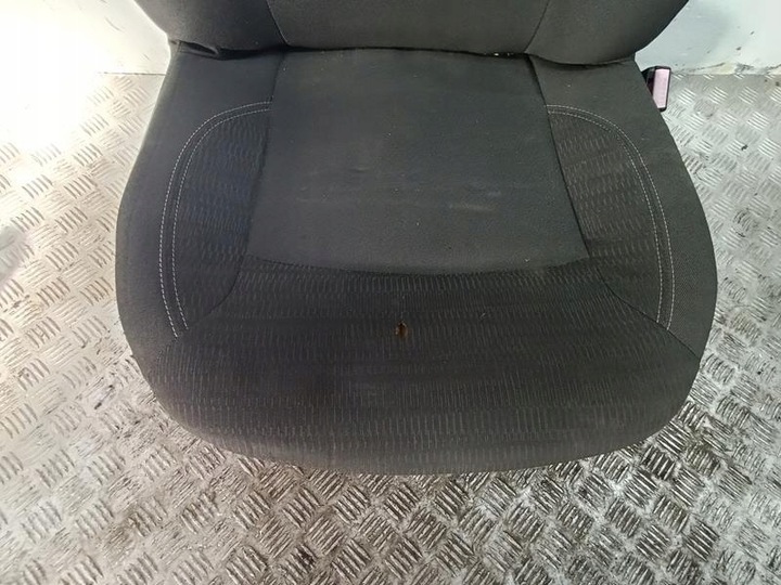 фото №7, Сидіння сидіння диван задня dacia lodgy i