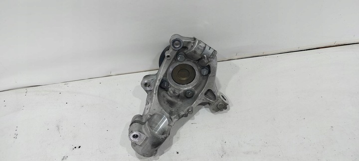 фото №12, Левая передняя левый перед поворотный кулак volvo ex30