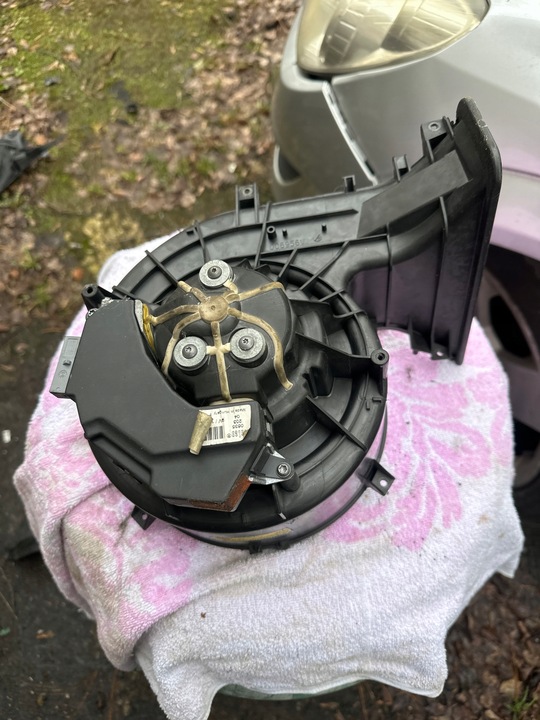 фото №1, Opel vectra c рестайлинг signum воздуходувка вентилятор резистор 985852t 006962r