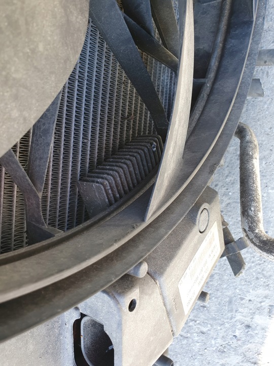 фото №6, Mercedes c kl w203 w209 2,2 cdi 01r радіатор kpl