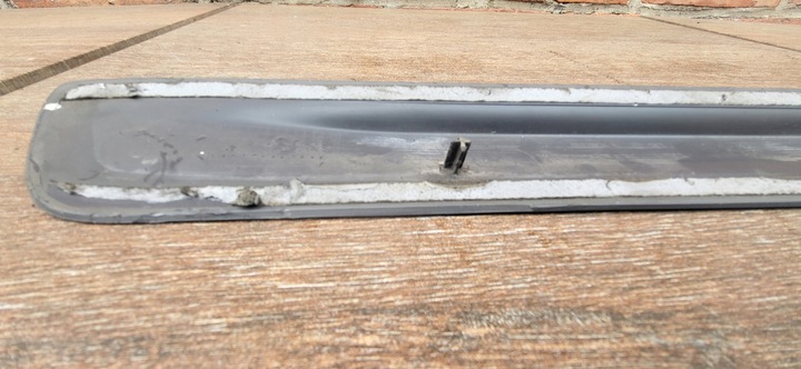 фото №7, Jeep cherokee liberty kj 01-05r планка дверь левый зад