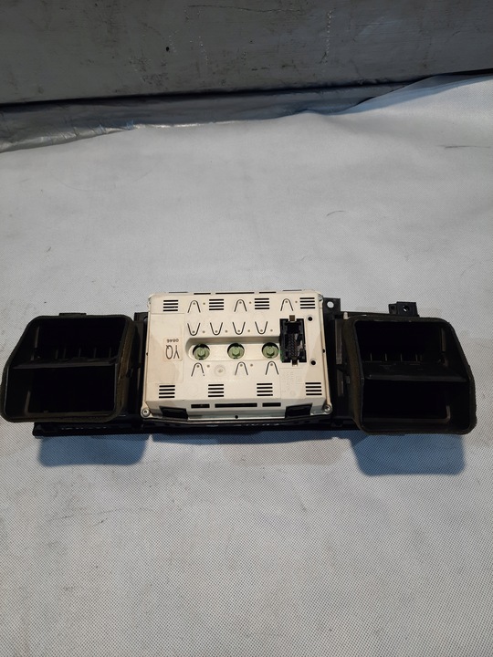 фото №6, Решітка повітропровід середня opel vectra c 09177133