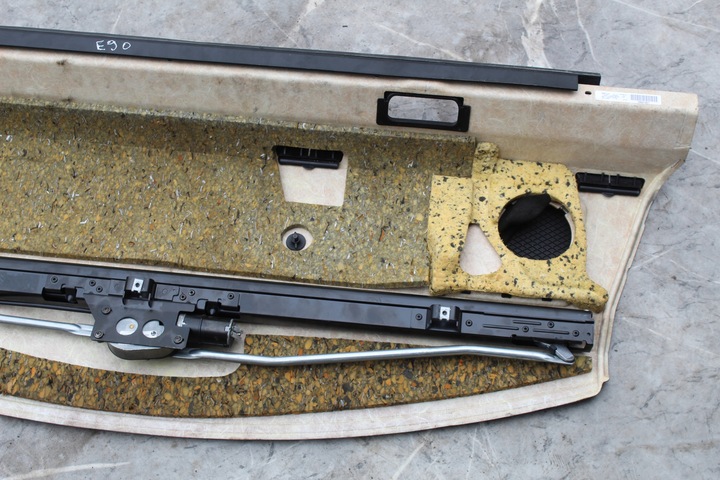 фото №8, Póka зад ролета bmw e90