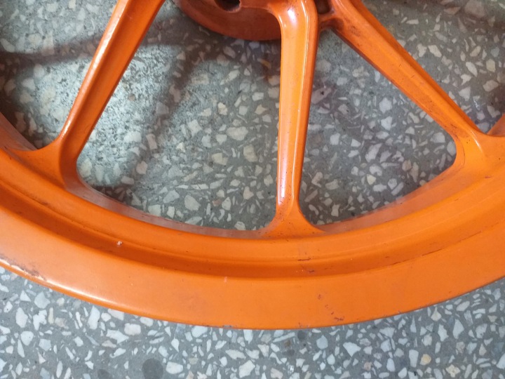 фото №11, Ktm дуке 390 диск зад 17 x 4,0