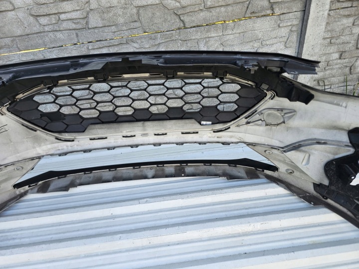 фото №8, Ford focus iv 4 st 18r- бампер перед