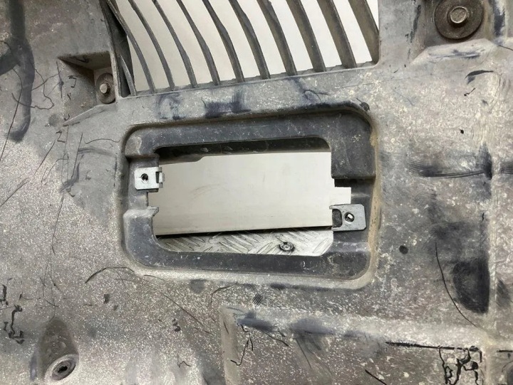 фото №8, Підкрилок праве передні bmw 7 f01, f02 7185164 3.0l дизель 2009