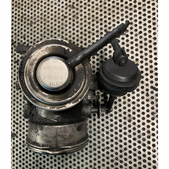 фото №1, Клапан egr 070128070b volkswagen t5 2.5