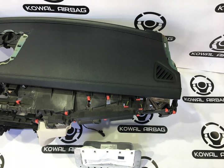 фото №5, Bmw x5 x6 f15 f16 панель консоль подушка безопасности подушки ремни оригинал демонтаж