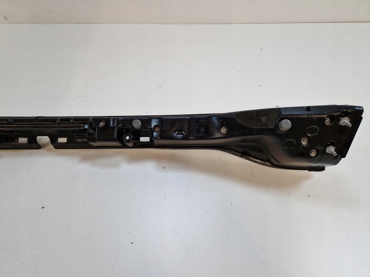 фото №9, Porsche panamera 971 лампа задняя led накладка зад led оригинал!