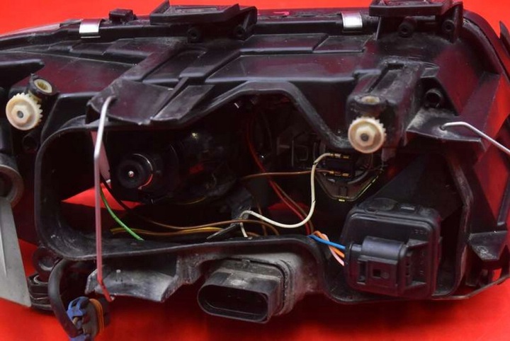 фото №8, Фара лівий лампа перед ксенон eu 148473-00 audi a6 c5 97-01