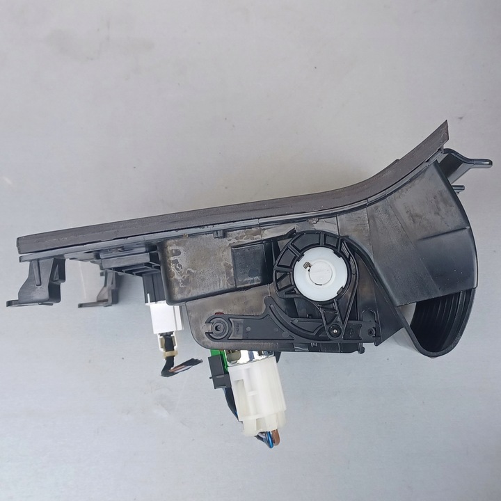 фото №6, Vw golf v пепельница бардачок перед 1k0857961