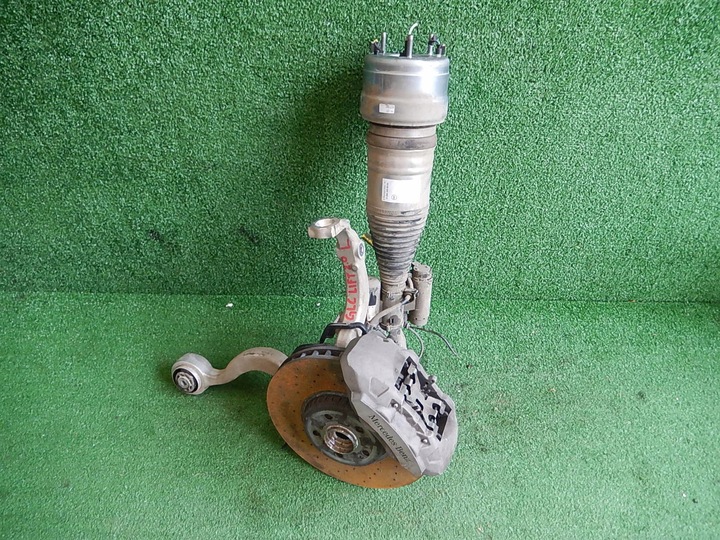 фото №1, Поворотна опора амортизатор важелі glc рестайлінг 4matic 2.0 ліва