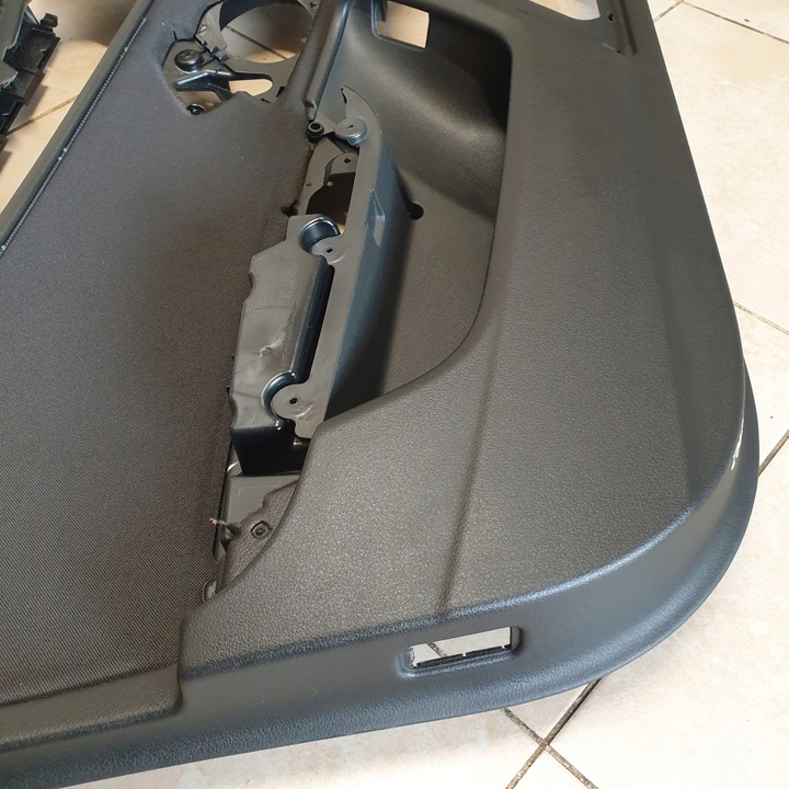 фото №8, Боковина оббивка двері лівий перед ambiente led audi a6 c7 4g eu